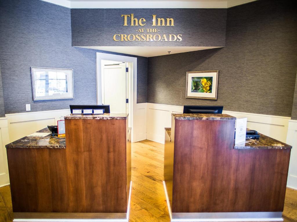 The Inn At The Crossroads Lake City Exteriör bild